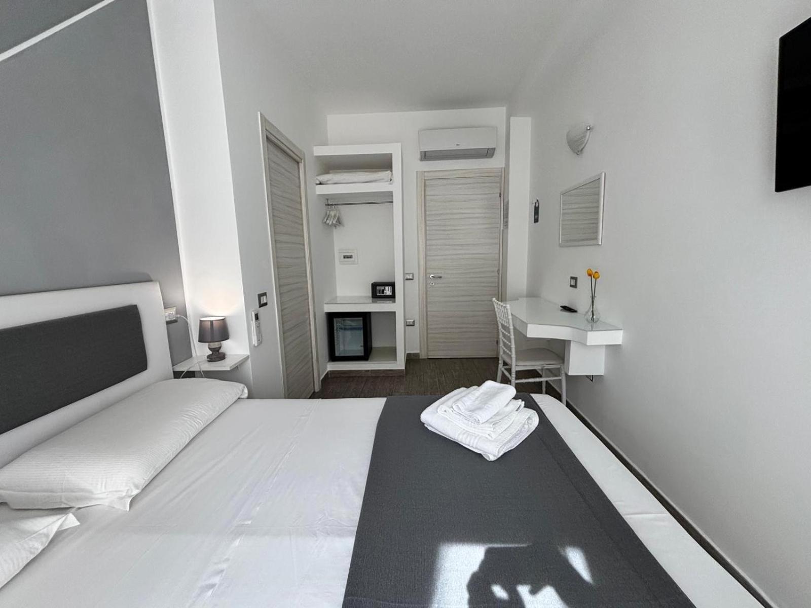 Residenza Magnolia Panzió Tropea Kültér fotó
